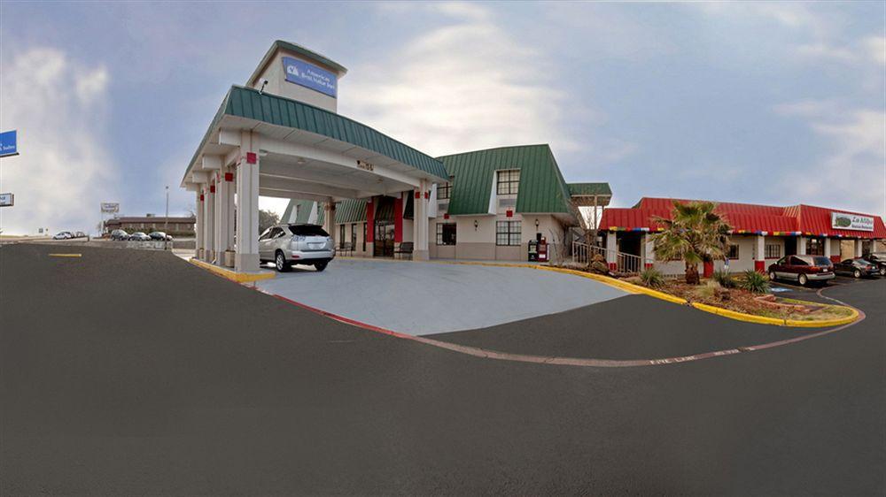 Economy Inn & Suites Denton Esterno foto
